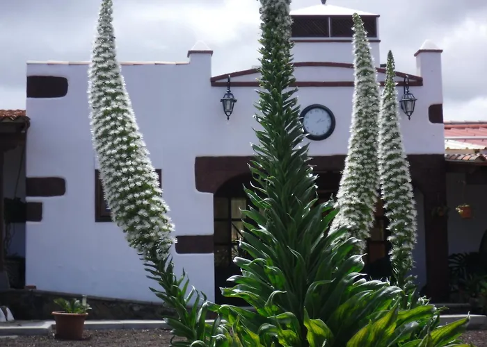 Apartment El Picacho In The Countryside 2 Km From The