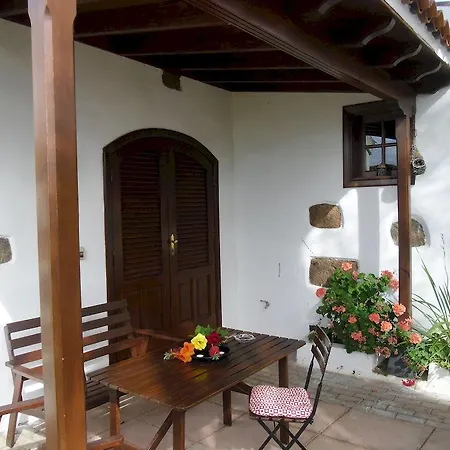 Apartment El Picacho In The Countryside 2 Km From The Tejina