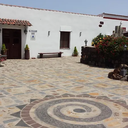 Apartment El Picacho In The Countryside 2 Km From The *