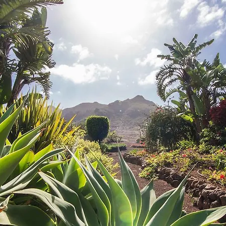 Apartment El Picacho In The Countryside 2 Km From The